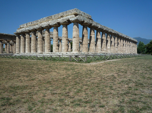 Hera I ("The Basilica") oblique view by profzucker, Hera I ("The Basilica"), c.560-530 B.C.E., 24.35 x 54 m, Greek, Doric temple from the arch