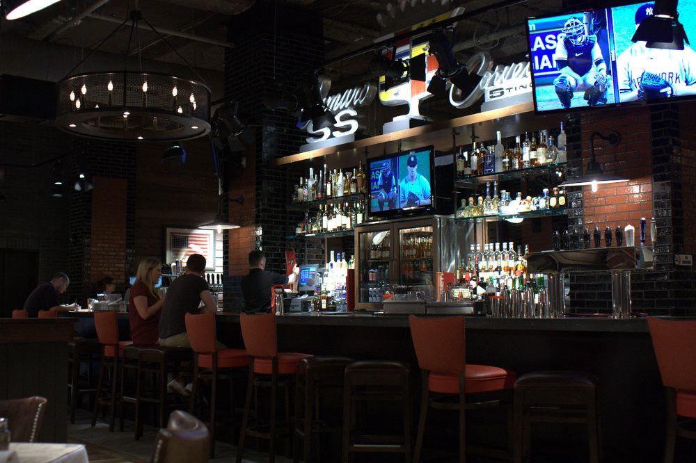 guy's american kitchen and bar upstairs bar