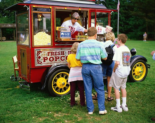 Lake Oswego Festival of the Arts - popcorn wagon - 037 | Flickr