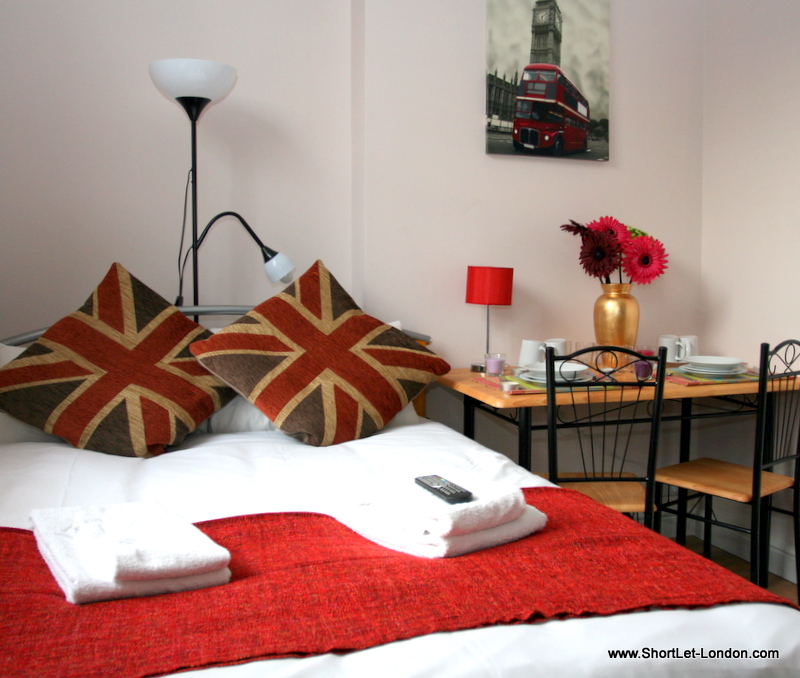 self catering accommodation in london cheap flights