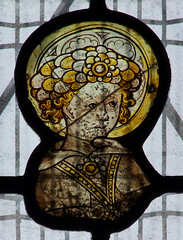garlanded angel (English, 15th Century)