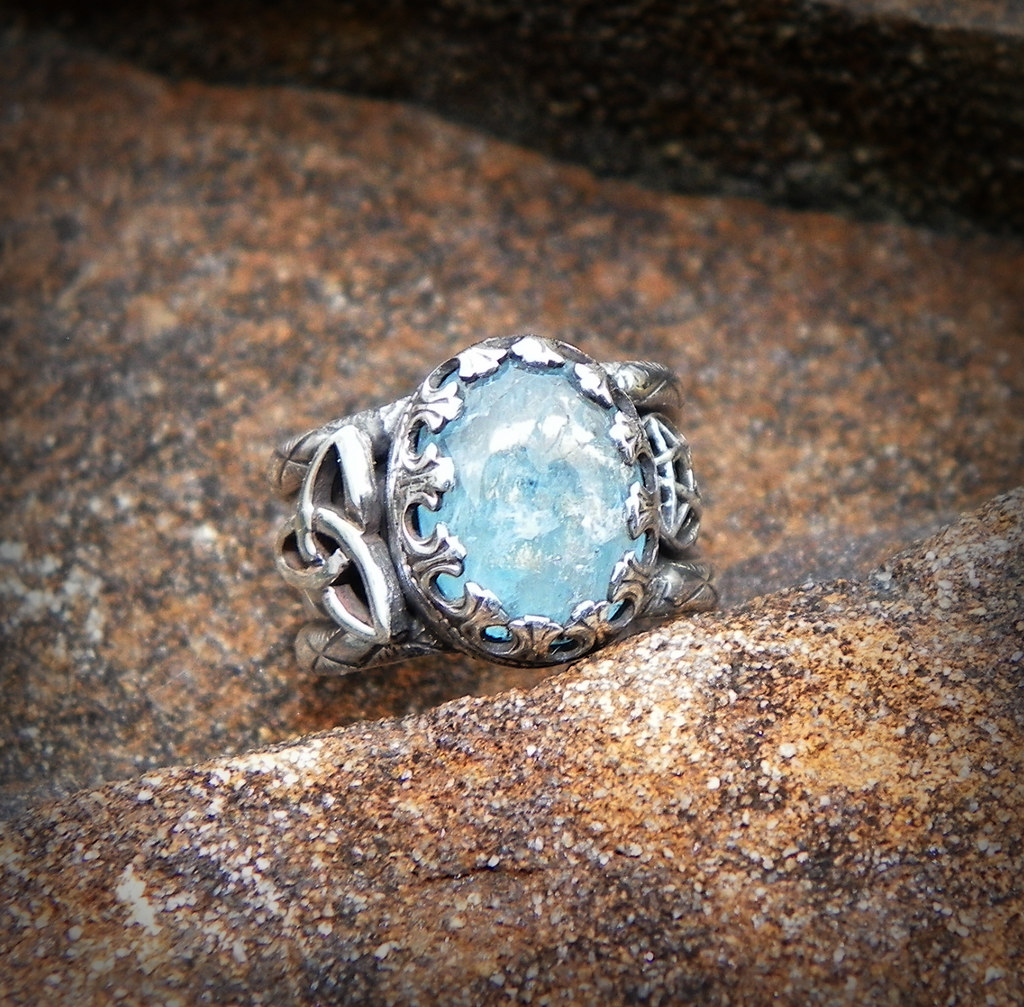 Manannán mac Lir Blue ring of protection Aquamarine pentac… | Flickr