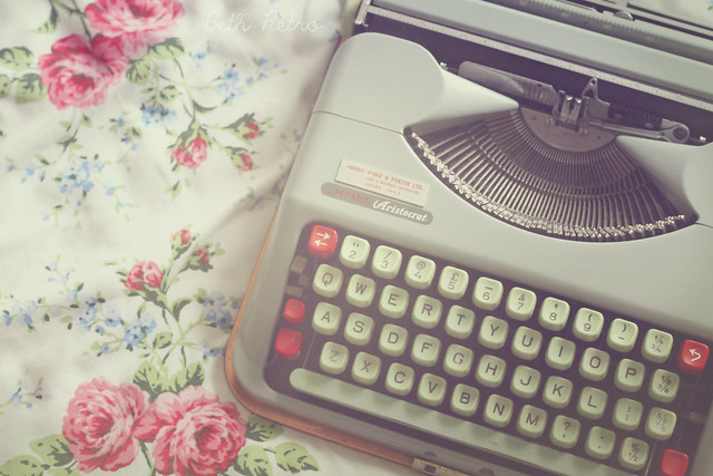 typewriter love.