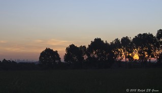 Melbourne skyline sunset from Donaldson Road