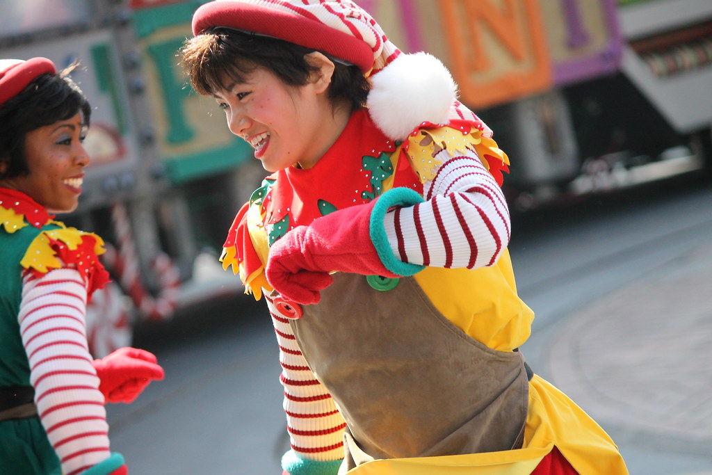 Disney Parks Christmas Day Parade | jodykatin | Flickr