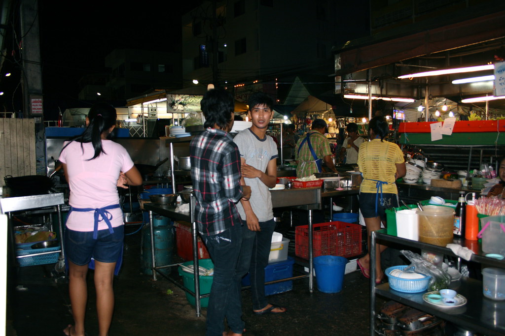 Kitchen, street restaurant, Hua Hin night market