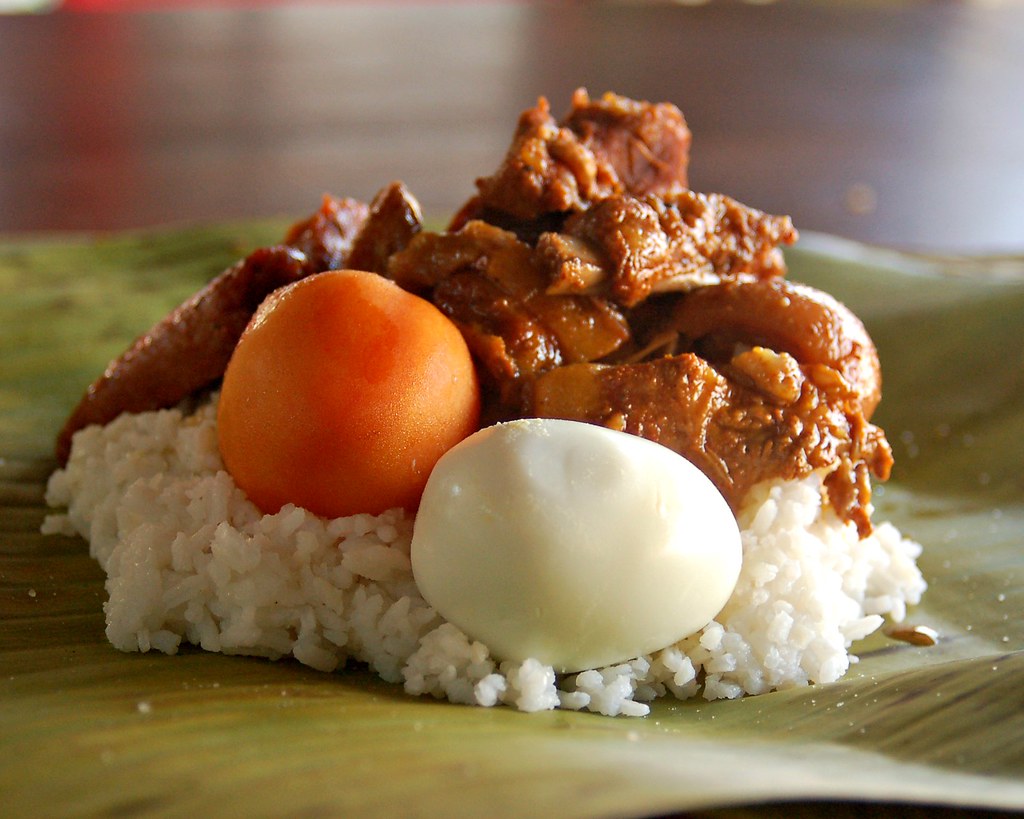 Binalot | Since February 19, 1989, Aling Nene’s Binalot is a… | Flickr