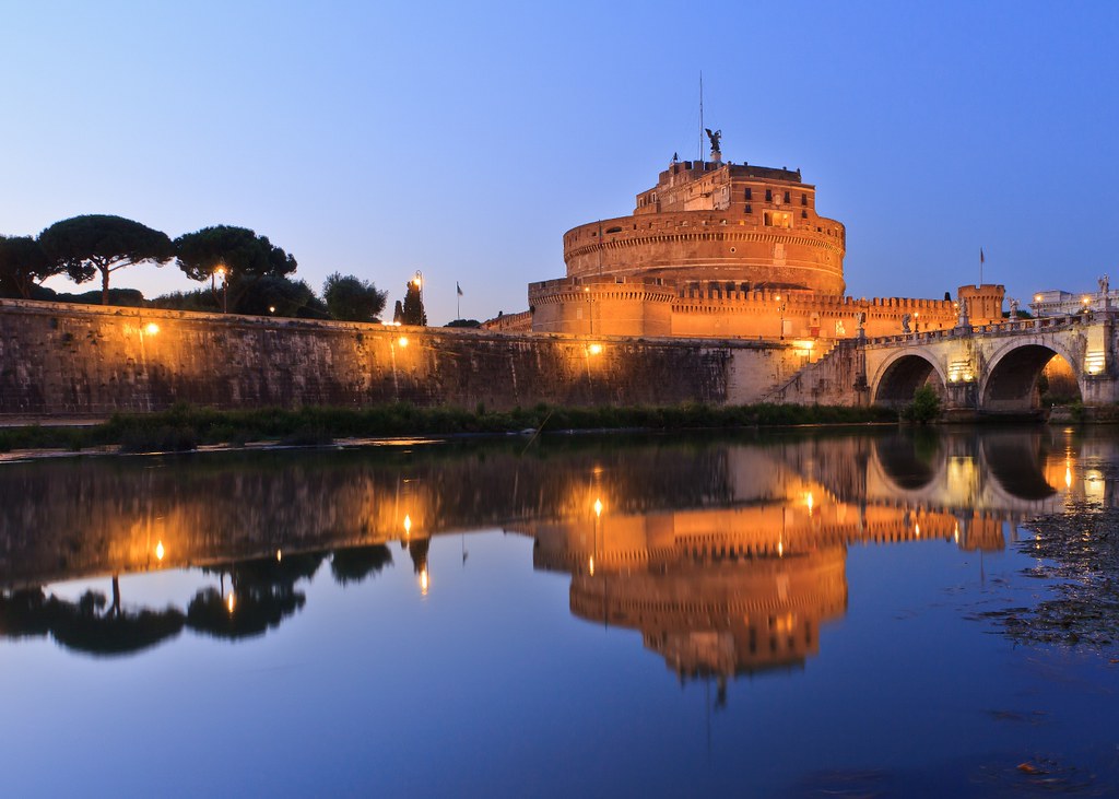 Romantic Rome :-) | Castel Sant'Angelo Wikipedia: The Mausol… | Flickr