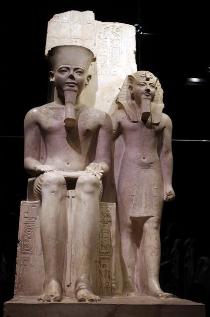 Il Faraone con il Dio Amon
