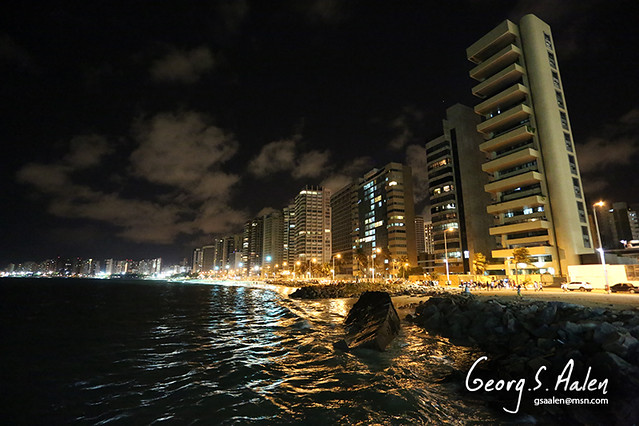 Fortaleza by night