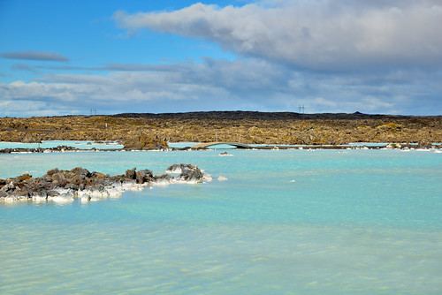 bluelagoon emerald émeraude water islande iceland geotermal spa lava field grindavik reykjanes peninsula