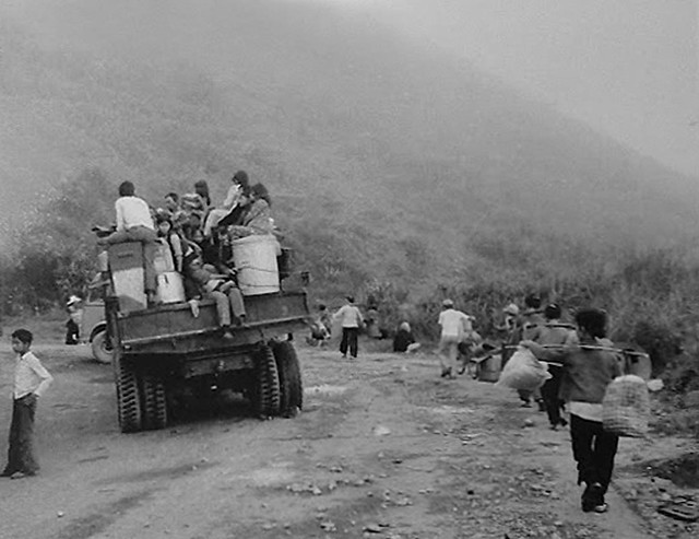 Di tản Quảng Trị - Huế 1975