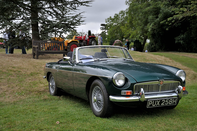 1969 MGB Roadster - PUX 258H - Cars In The Claydons 2016