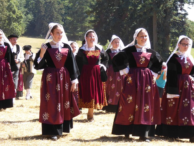 Breton Dancers