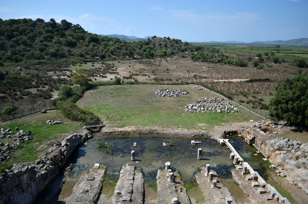 Shipsheds at Oiniadai 3