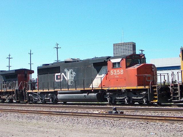 CN  SD40-2W 5358 at St Louis Missouri