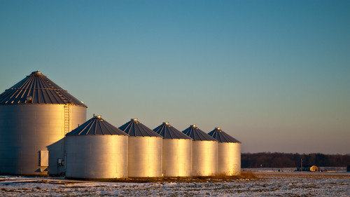 winter snow landscape farm agriculture sunsetlight bins goldenhour d80
