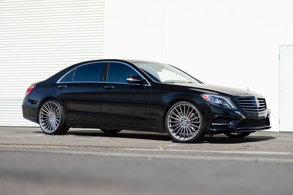 Mercedes-Benz S550 S-Class Sedan on TSW Turbina staggered concave rotary forged wheels - 1