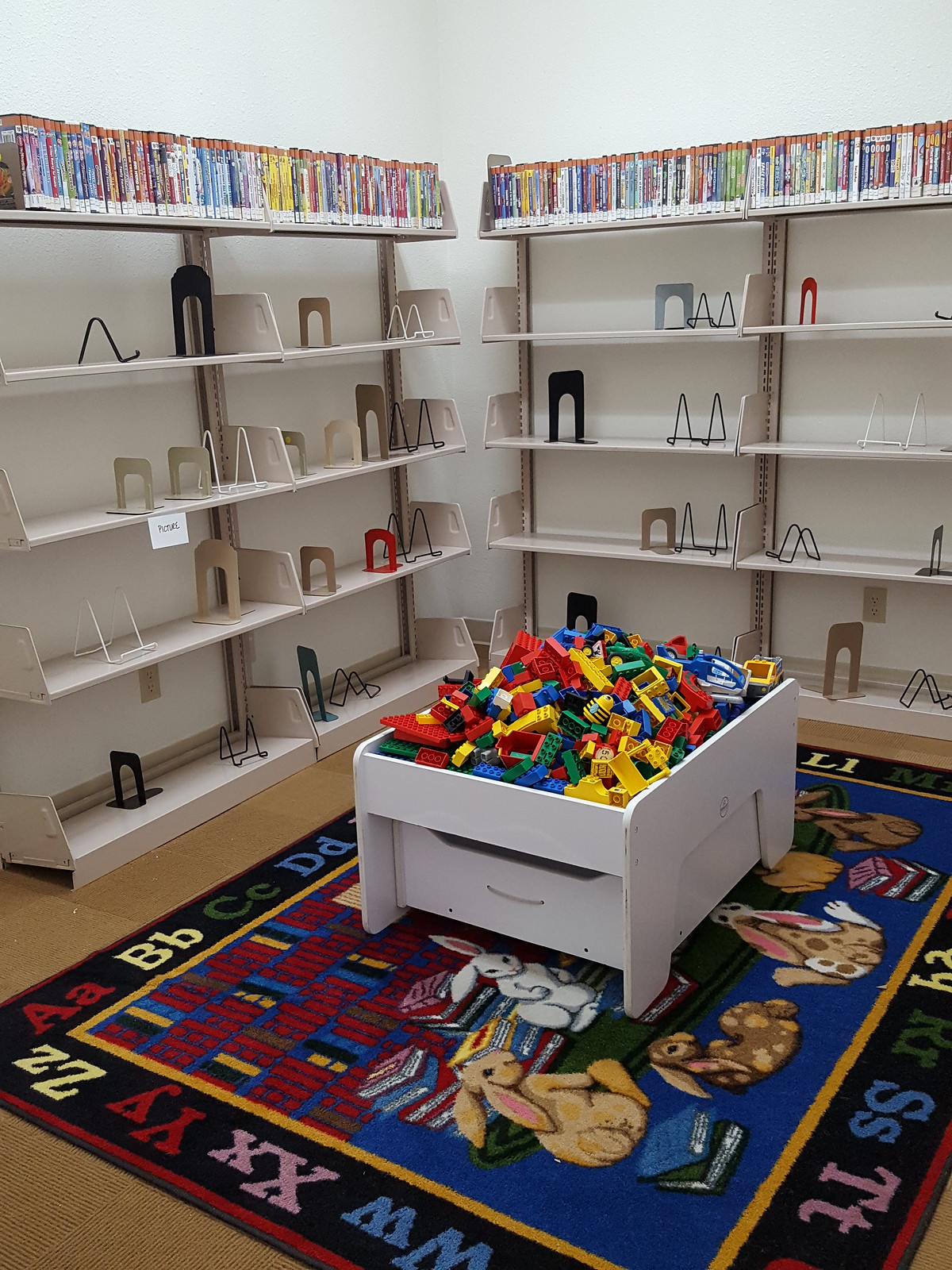 2018 04 20 Temporary Goldendale library children's corner