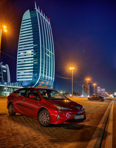 Prius Rear Night Prius 4 night time HDR | A7iii with Sony 28/2 | Kiril Karaatanasov | Flickr