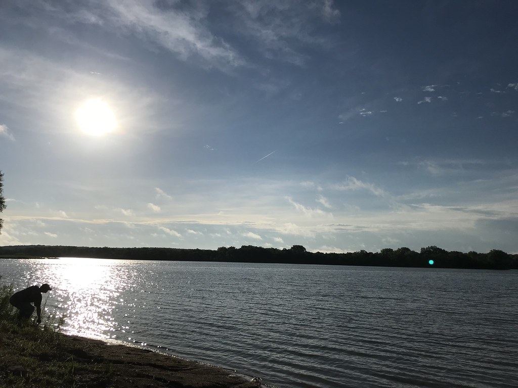 Raccoon River Park Trail, near To Grandmothers House We Go