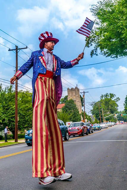 Uncle Sam on stilts!