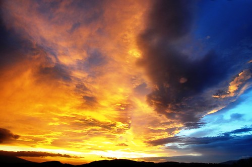 Bunter Sonnenaufgang - colorful sunrise by Mariandl48 ( 11.400.000 views), sky orange rot clouds sunrise colorful day cloudy himmel wolken gelb blau sonnenaufgang unprocessed 