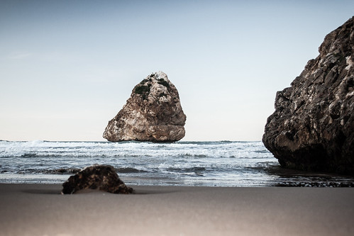 1ere Moscarda, Marsa Ben Mehidi, Tlemcen, Algéria by Samere Fahim Photography, Moscarda, Marsa Ben Mehidi, Tlemcen, Algérialight sea sky sun beach rock clouds canon landscape phot