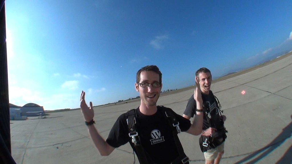 Skydiving in San Diego