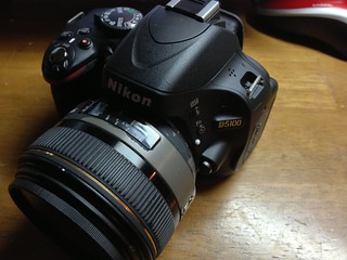 i-photo Nikon D5100 | ニコン一眼のスペックが良すぎるが、あんまり気に入らない。どうしてかわからない… | Flickr