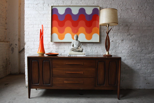 ***ON DECK*** Long Broyhill Emphasis Mid Century Modern Credenza (U.S.A., 1960's)