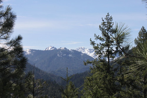 red lake oregon forest river hiking national wilderness rogue siskiyou ruch buttes applegate wsweekly24
