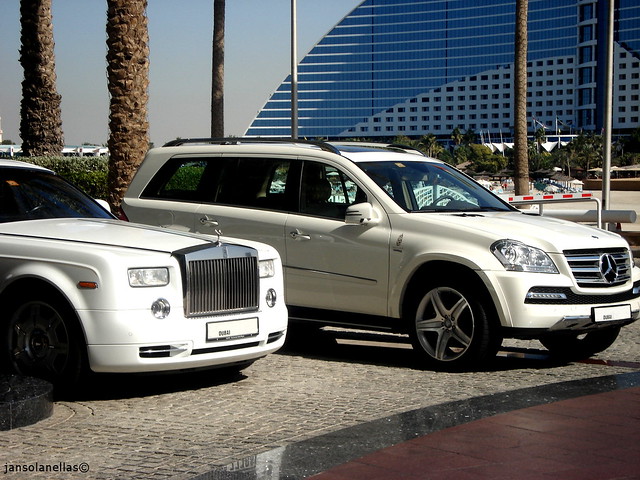 Rolls Royce Phantom Coupe and GL 500