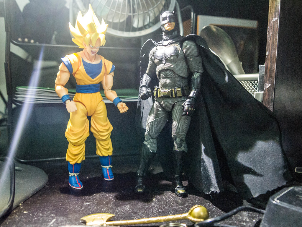 Goku | Mafex Batman v. Superman: Dawn of Justice Random Scal… | Flickr