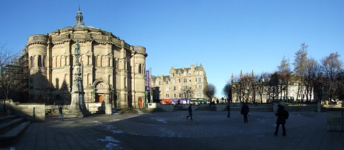 Edinburgh: Bristo Square panorama