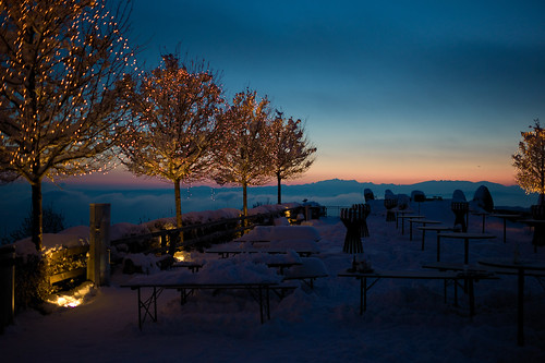 blue schnee winter sky snow sunrise schweiz switzerland suisse hiking zurich rangefinder zürich uetliberg sonnenaufgang wanderung myswitzerland summiluxm utokulm 2013 35mmf14asph 35lux flickraward ©toniv sundaymorningphototour 130210 leicam9 l1010831