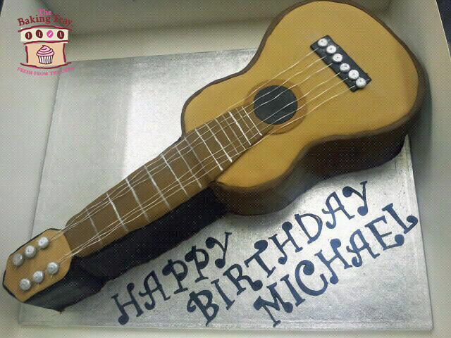 Guitar Shaped Birthday Cake | bakehoney.com