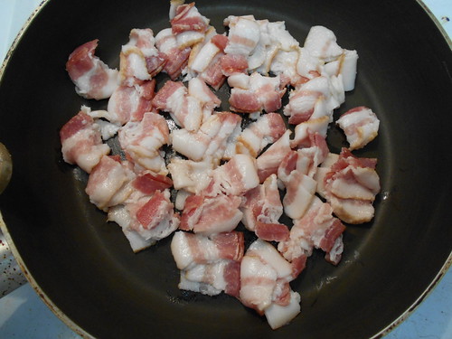 cooking bacon (1) | by Joelk75