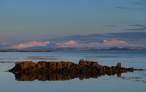 Sker by hó, Evening at Hvammsfjörður in W-Icelandblue winter sea sky snow mountains reflection landscape coast m