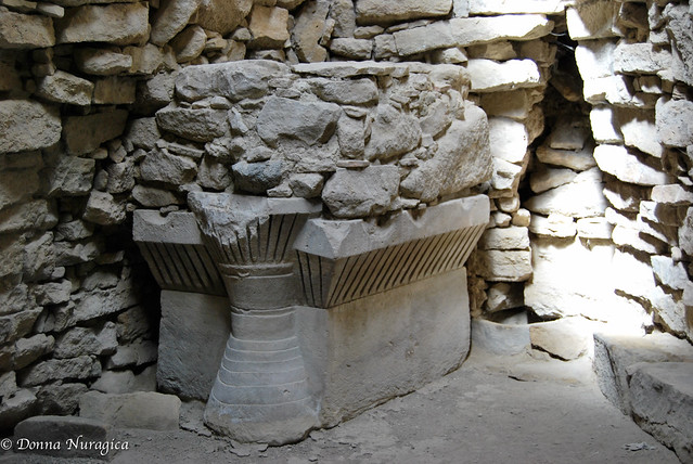 altare nuragico, nuraghe su Mulinu, Villanovafranca