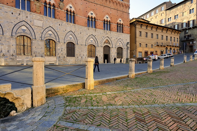 Siena Piazza del Campo Palazzo Pubblico