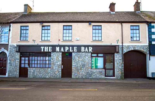 Maple Bar - Monaghan | Maple Bar - pauline@gunnemonaghan.com ...