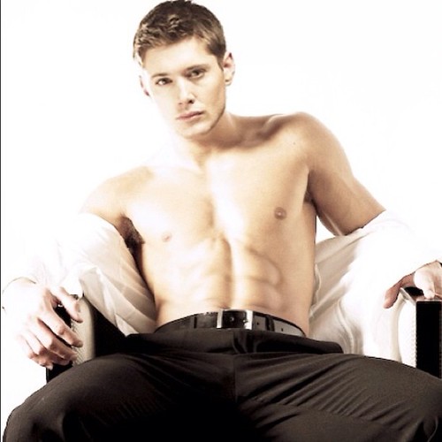 Good morning! #jensen #jensenackles #ackles #sexy #hot #deanwinchester #sup...