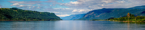 Columbia River Gorge at Rooster Rock--, corbett oregon unitedstates us