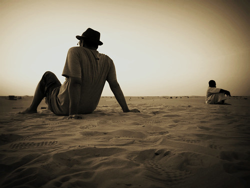 sunset men sahara sepia sand sitting desert shepherd mali tombouctou timbuktu footprint