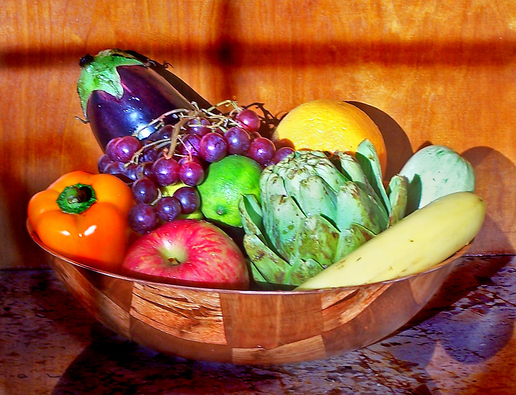 Eat healthy fruits and veggies bowl | Sunny fruit and vegeta… | Flickr