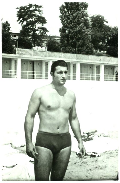 Vintage Photo: 1940s Man In Speedo