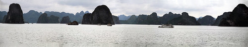 ocean beautiful bay interesting asia johnson unesco vietnam halongbay northvietnam johnsonjim halongboatrockformationformationsgeologygeologicalfantasticwonderlandjk