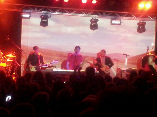 Birdhouse Rave Birdhouse | I caught They Might Be Giants at the Metro a cou… | Flickr