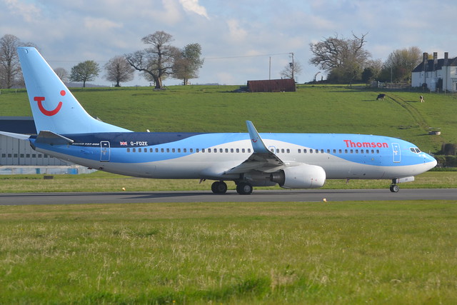 G-FDZE - Thomsonfly Boeing 737-800 at Exeter Airport